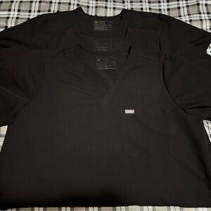 Bundle Figs Catarina One-Pocket Scrub Tops